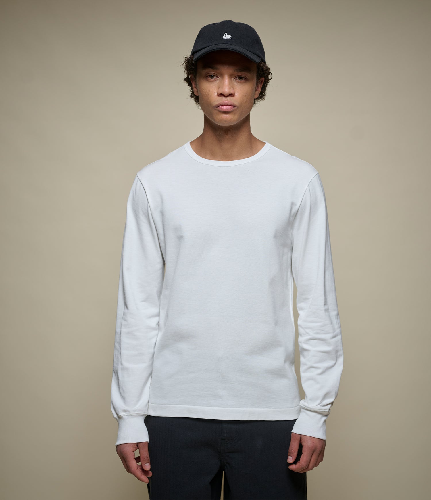 2M15LS_01_10_Joel.jpg?v=1768220673