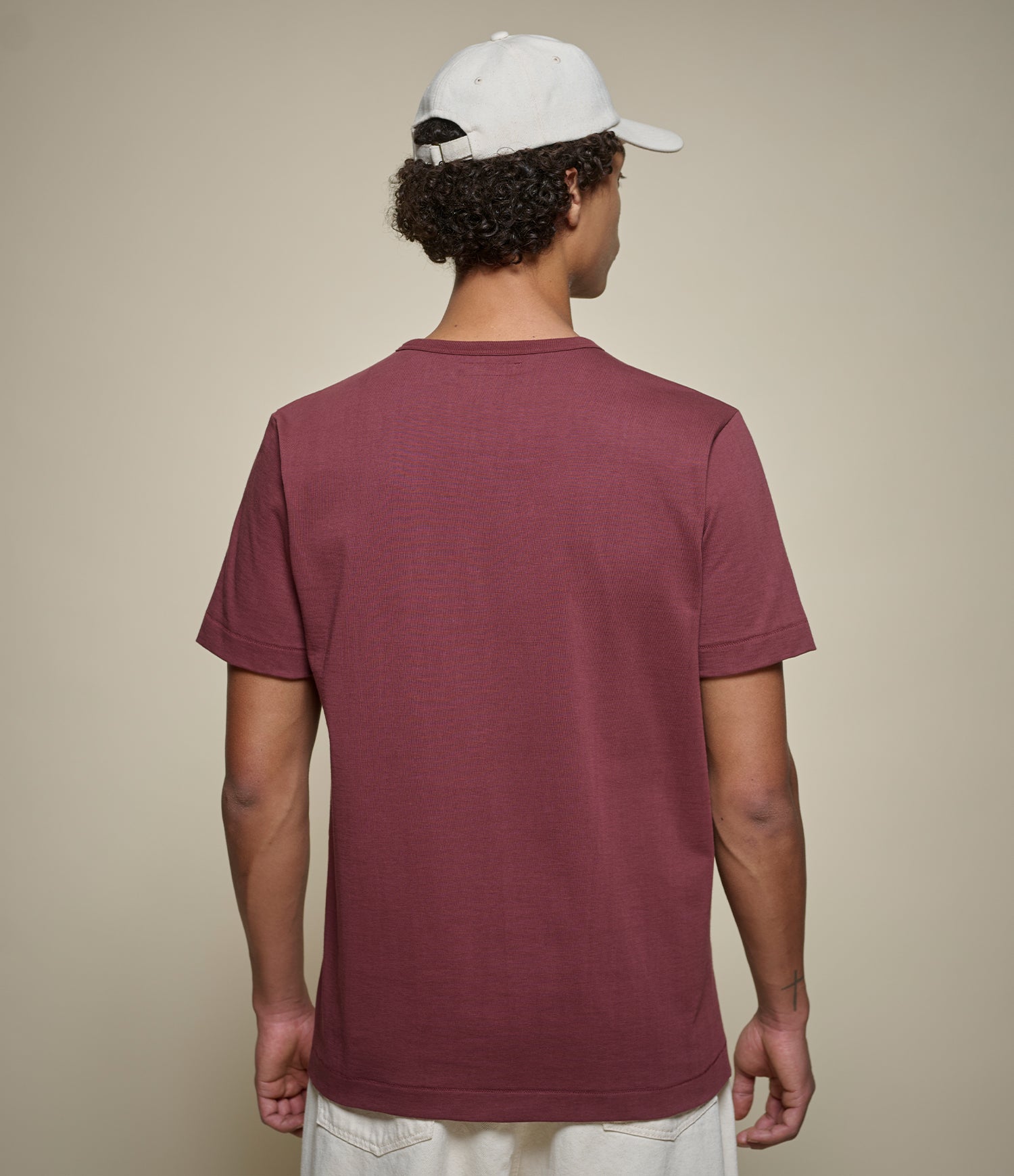 2M15 Burgundy Red Organic Cotton T-Shirt | Merz b. Schwanen