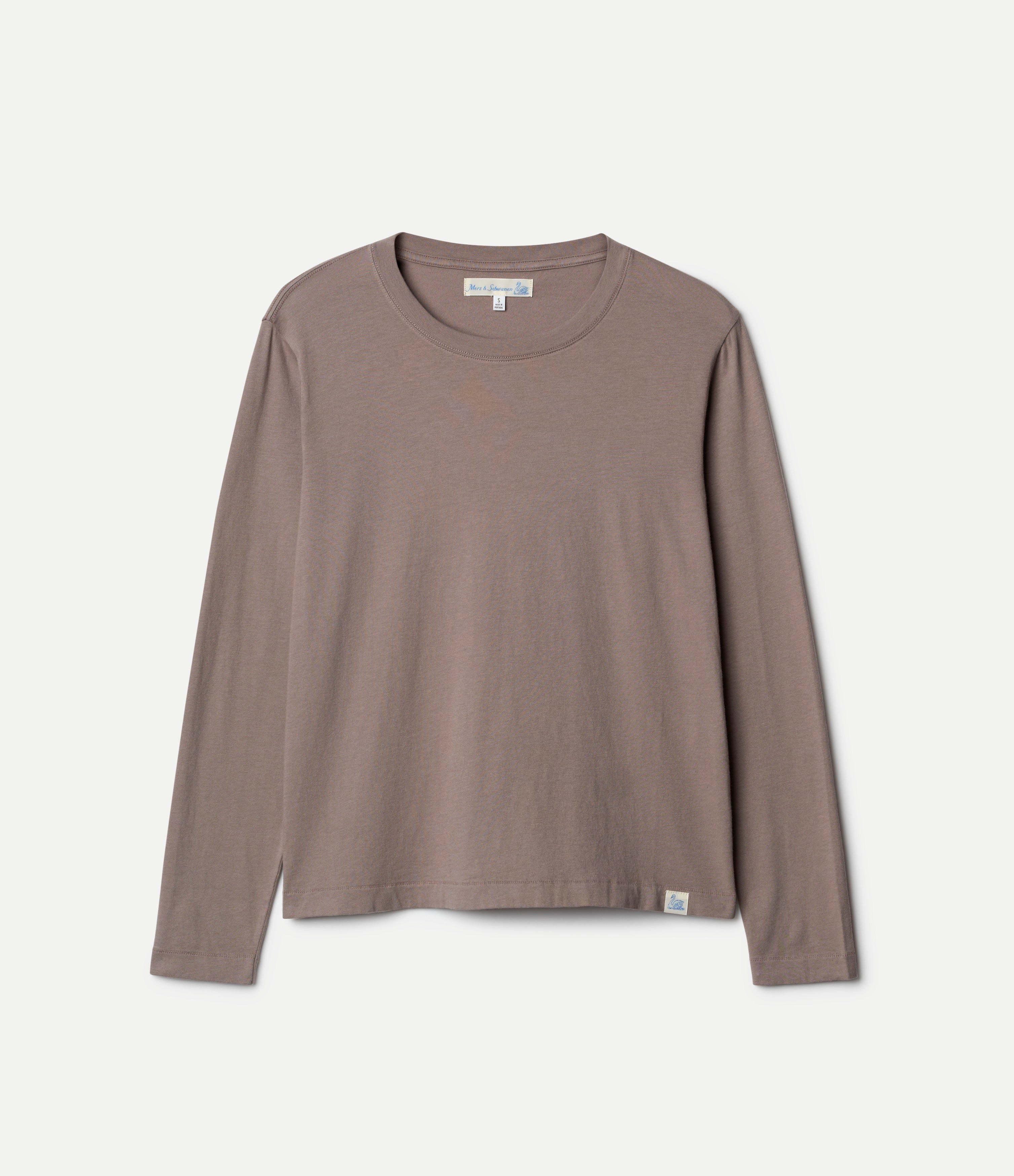 Gray long-sleeve shirt on a light gray background