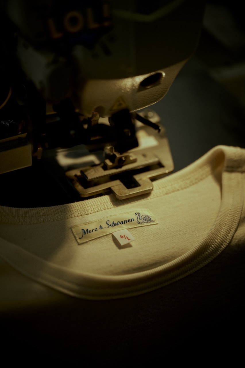 detail shot of the neckline and neck label of the 215 t-shirt
