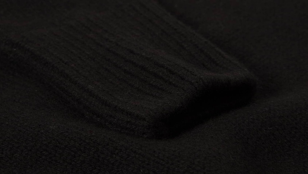 MBS_LOCT01_99_DEEPBLACK_03_DS.jpg