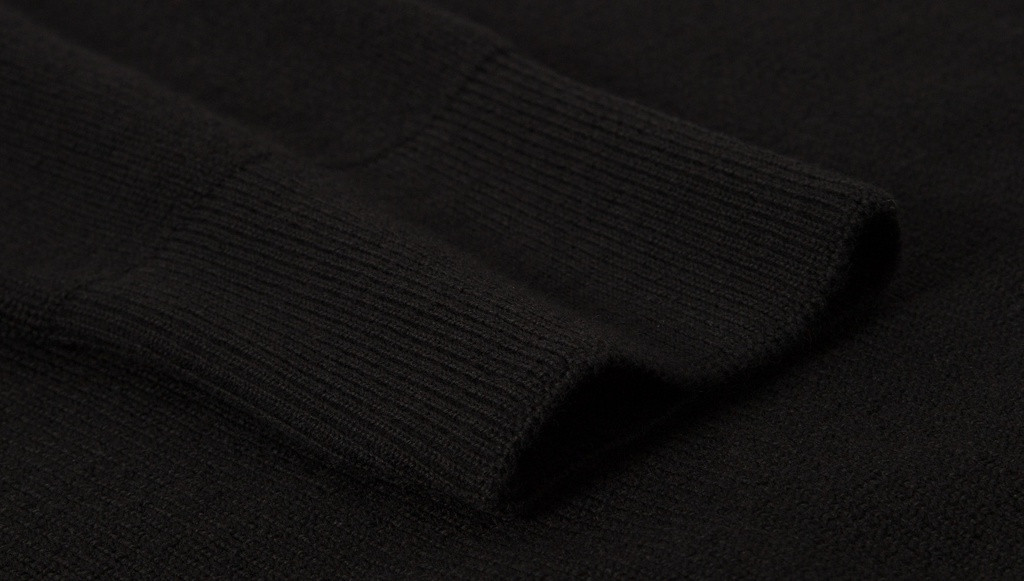 MBS_MW.CV_99_DEEPBLACK_03_DS.jpg