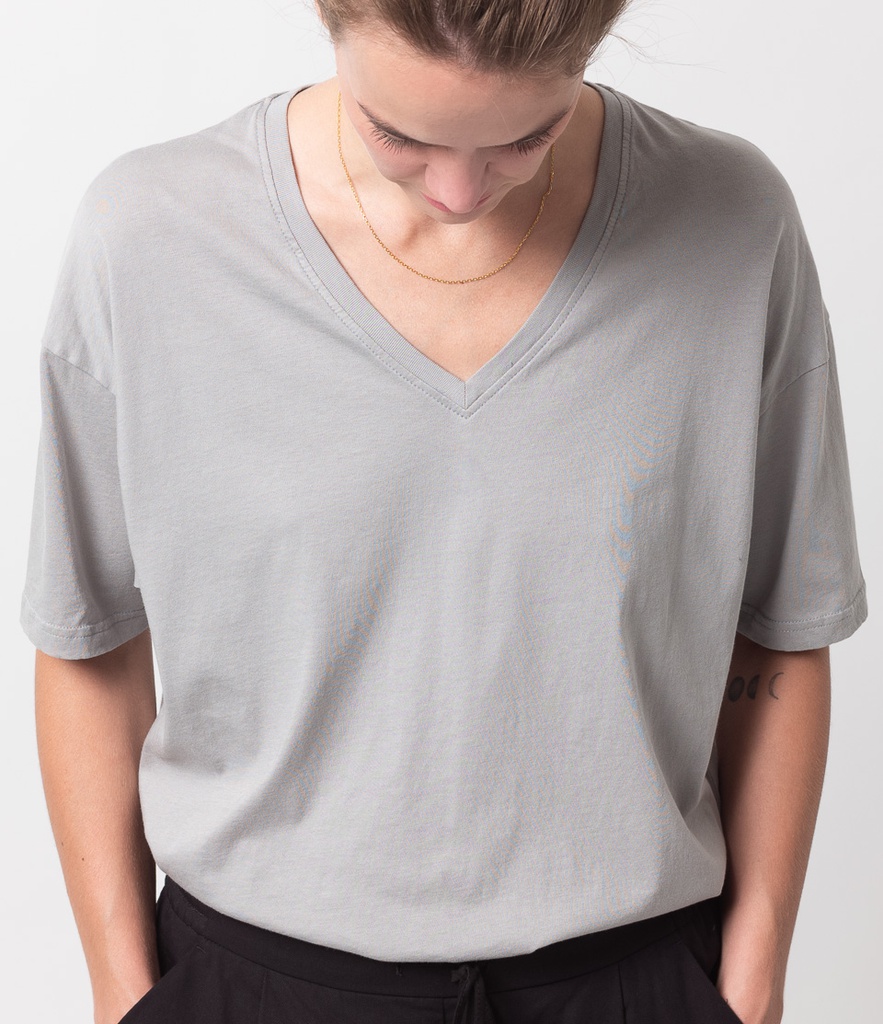 MBS_WLVT01_86_BASALT_TEE_ORGANIC COTTON_M3.jpg